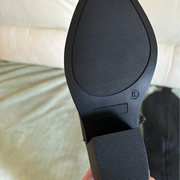 Brown Ardene Cowboy Boots Size 8 - Picture 2 of 2